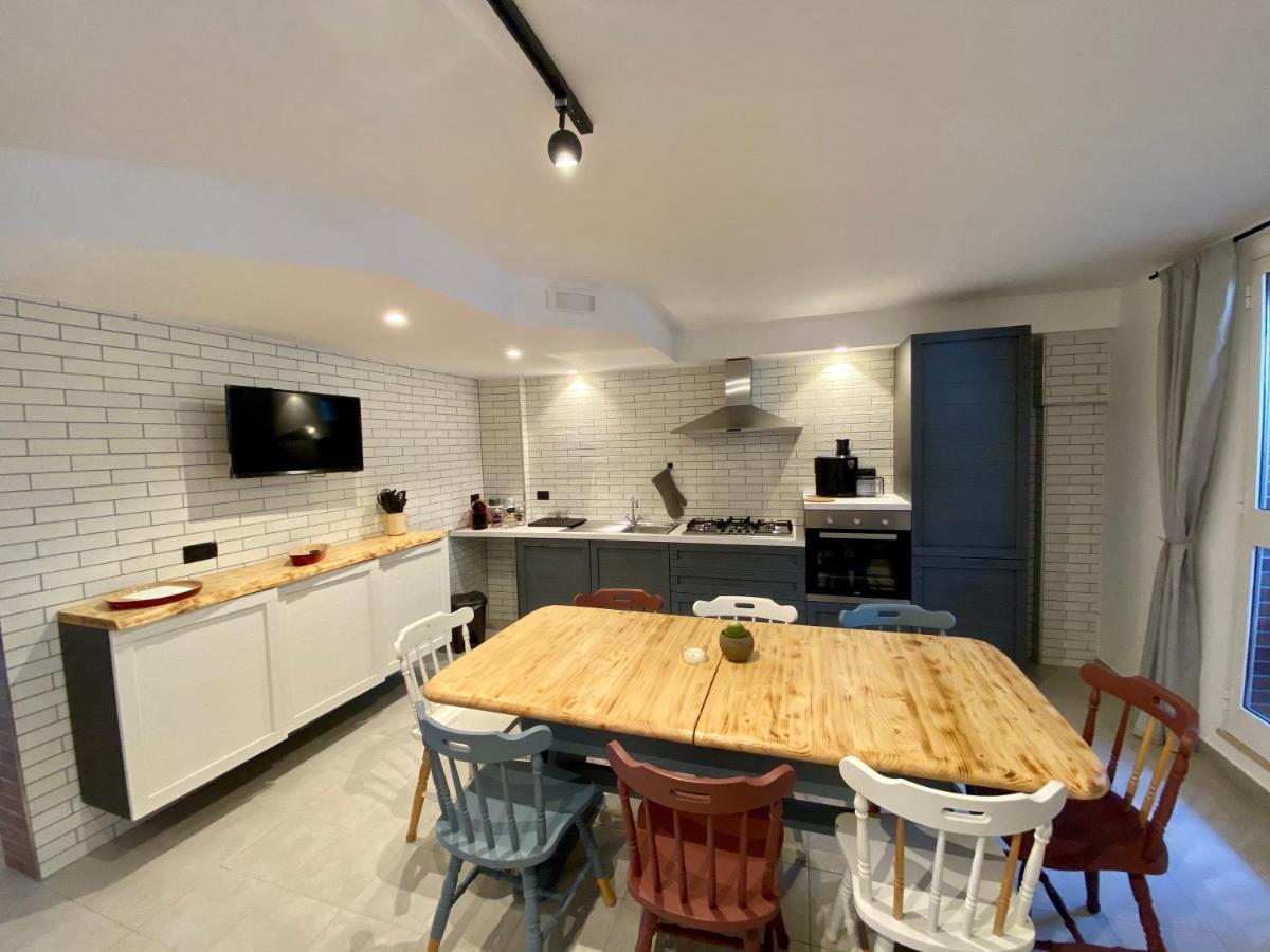 Menouno House Apartment Crispiano Exterior photo